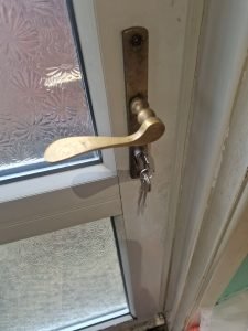 door handle with keys