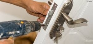 LOCKSMITH TEMPLE NEWSAM